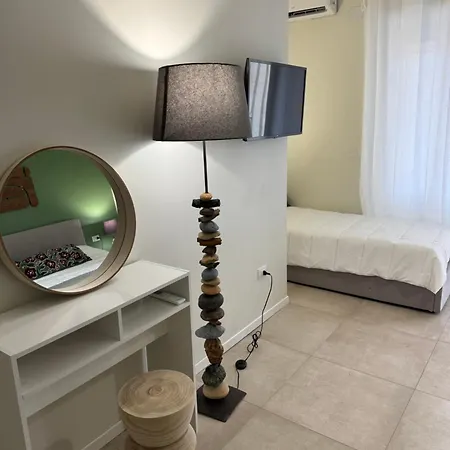 ゲストハウス Dimora Dei Vespri 2 カターニア